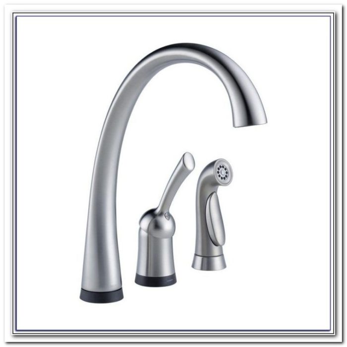 Delta No Touch Kitchen Faucet Troubleshooting 700x700 