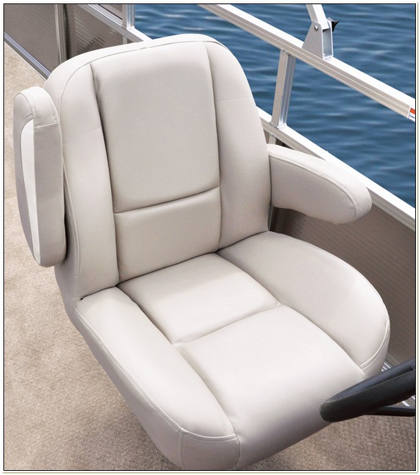 brown captin chair for boat